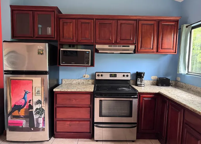Birds Of A Feather 2br2ba Ocotal Coastal Retreat *