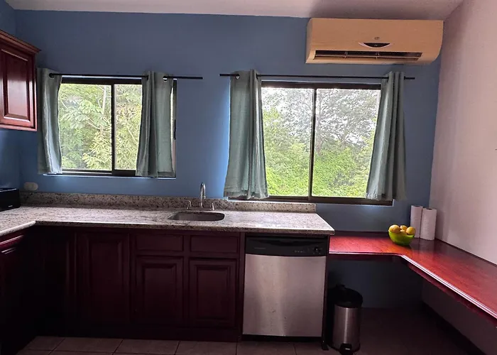 Birds Of A Feather 2br2ba Ocotal Coastal Retreat